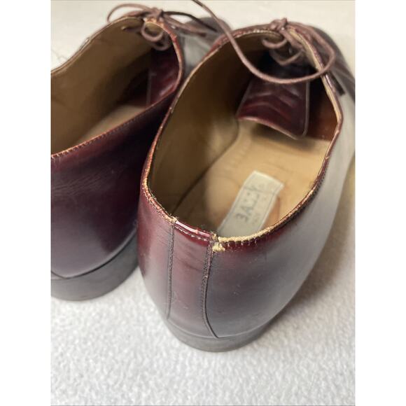 BALLY Men’s 11 3E Wide Oxblood Leather Oxford Brogue Medallion Toe Italy main image 2